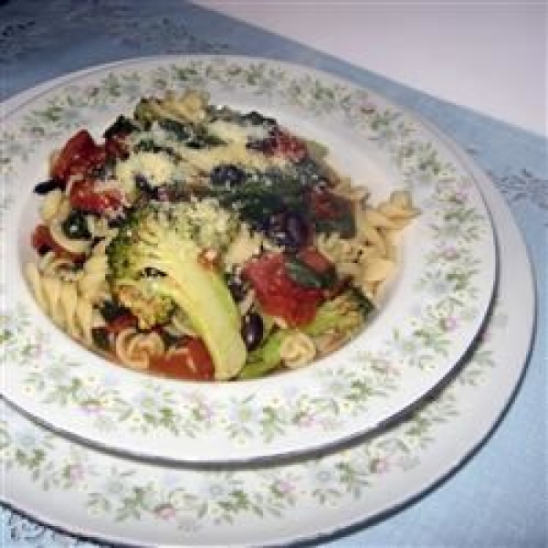 Spinach and Black Bean Pasta