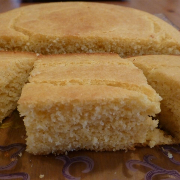 Bosnian Style Cornbread (Razljevak)