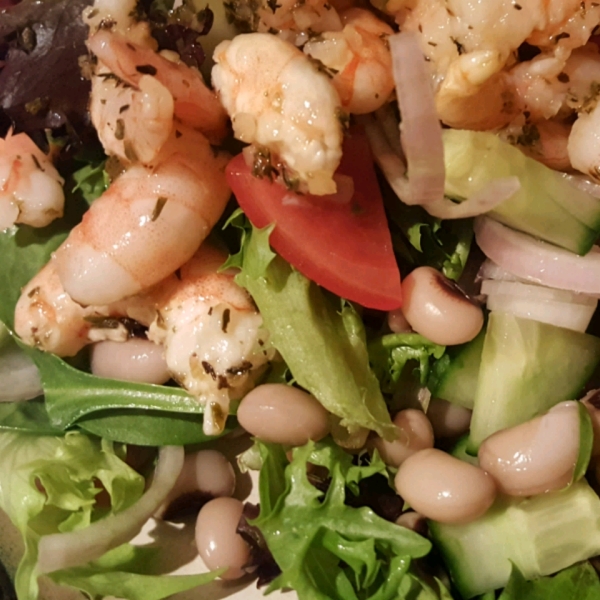 Shrimp and White Bean Salad