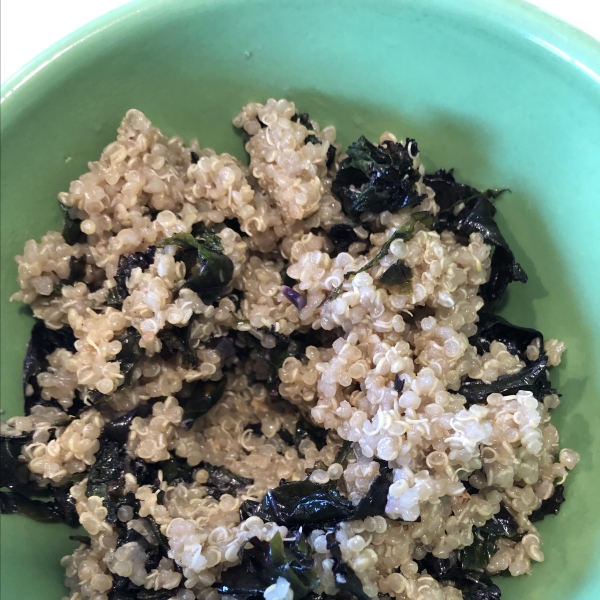 Garlic Kale Quinoa