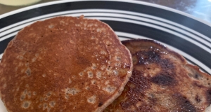 Flourless Oatmeal Blueberry Pancakes