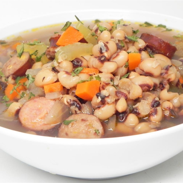 Slow Cooker Black-Eyed Pea and Sausage Soup