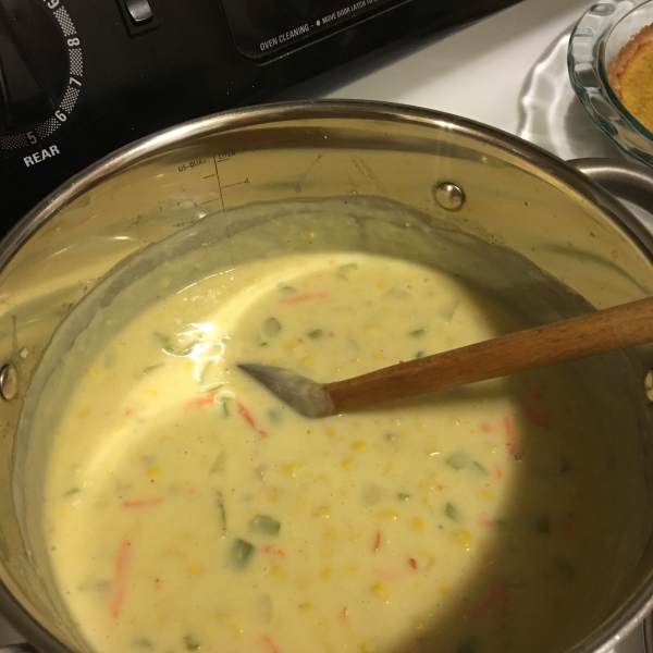 Easy Vegetarian Corn Chowder