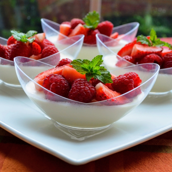 Berry Panna Cotta