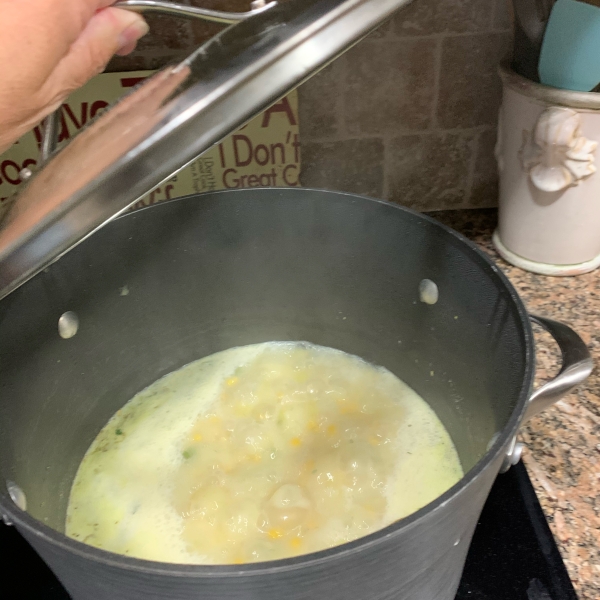 Creamy Vegan Sweet Potato and Corn Chowder