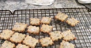 Crispy Rosemary Sea Salt Flatbread Crackers