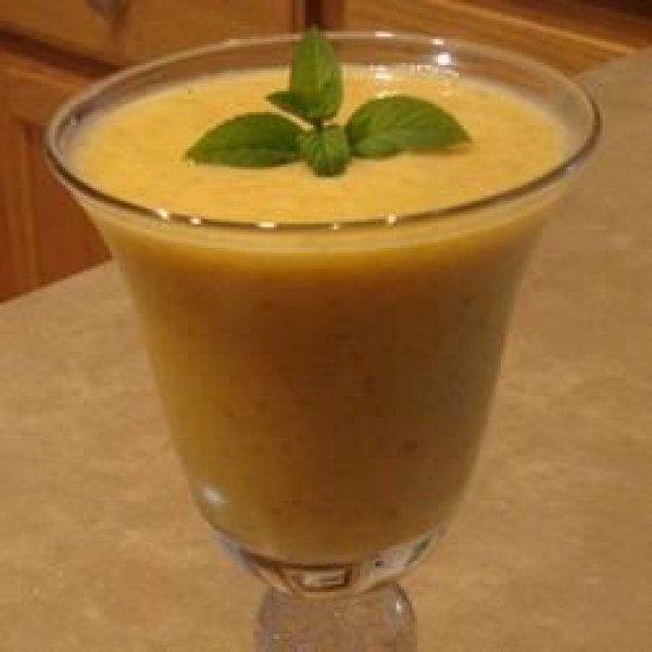 Easy Mango Lassi