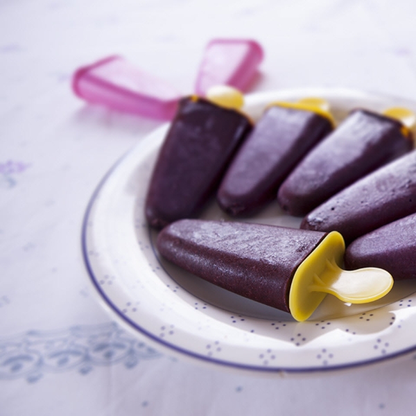 Blueberry-Yogurt Popsicles