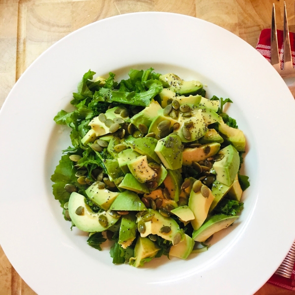 Arugula-Avocado Salad with Pumpkin Seeds