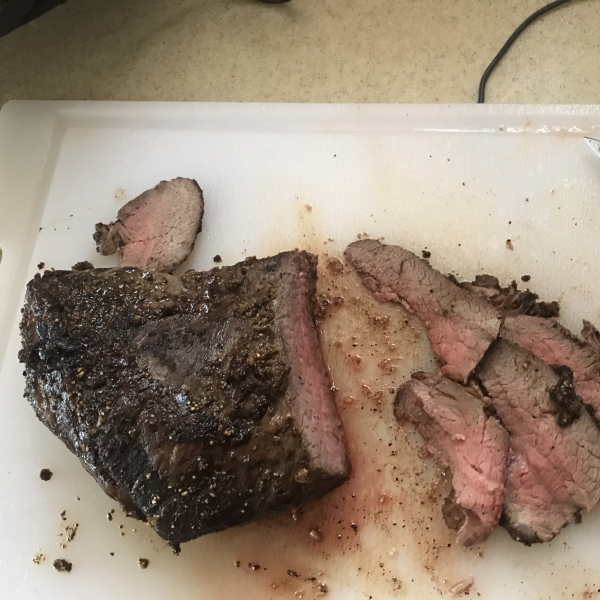 Peppercorn Roast Beef