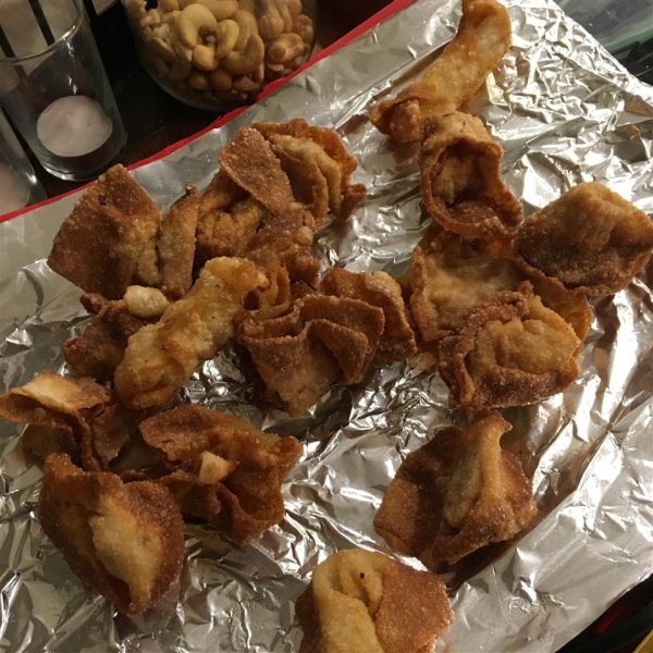 Crabby Cream Cheese Wontons