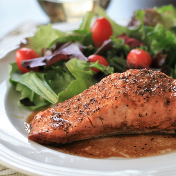 Easy, No-Mess Baked Salmon