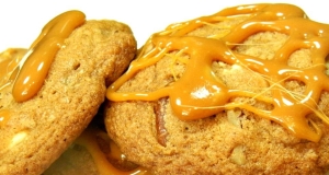 Caramel Pecan Cinnamon Roll Cookies