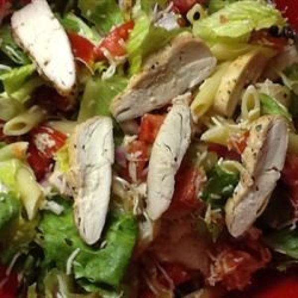 Grilled Chicken and Pasta Salad