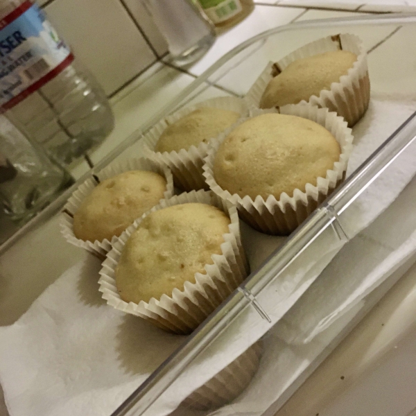 Gluten-Free Lemon Cupcakes