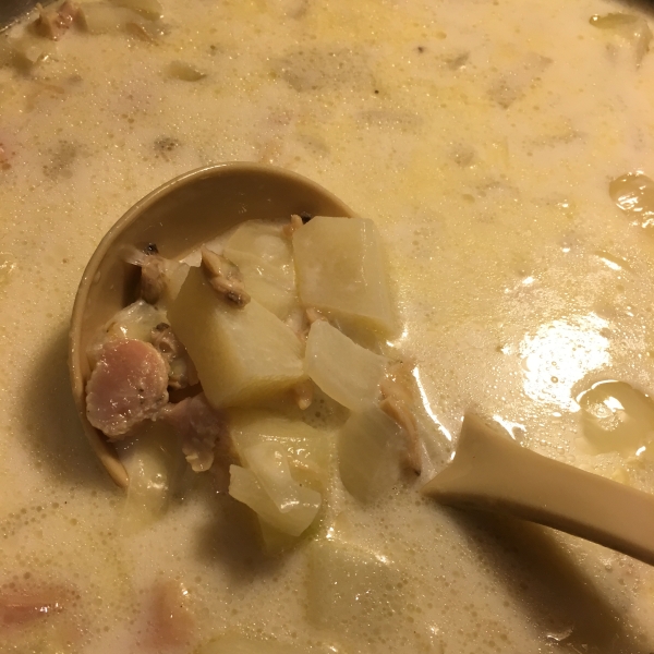 Cape Cod Clam Chowder