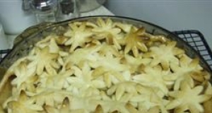 Aunt Bev's Famous Apple Pie