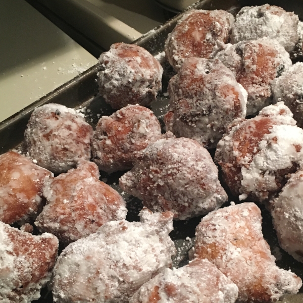 Oliebollen (Dutch Doughnuts)