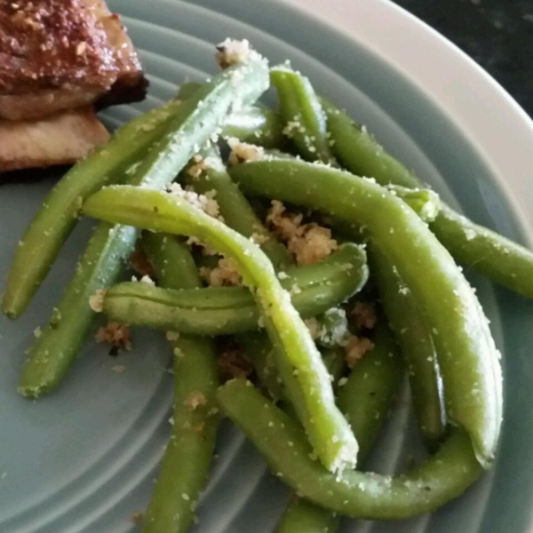 Green Beans with Bread Crumbs