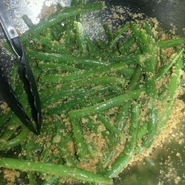 Green Beans with Bread Crumbs