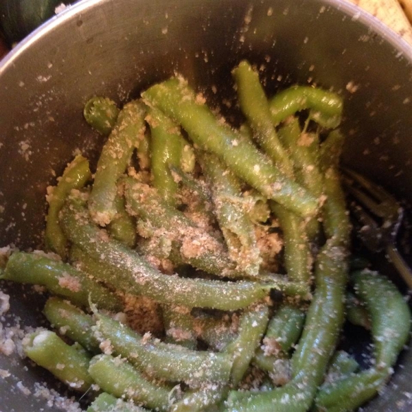 Green Beans with Bread Crumbs