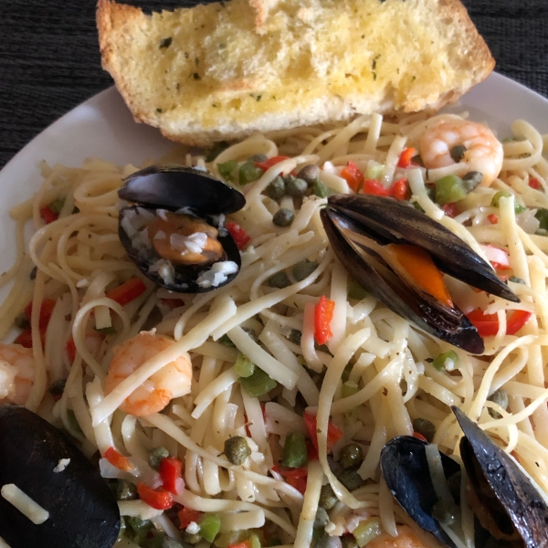 Seafood Scampi Linguine