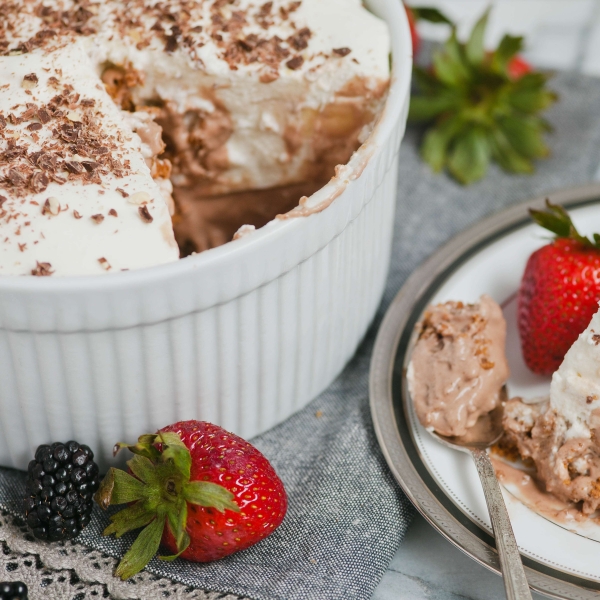 5-Layer Chocolate Banana Pudding Pie