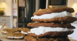 Irresistible Oatmeal Cream Pies