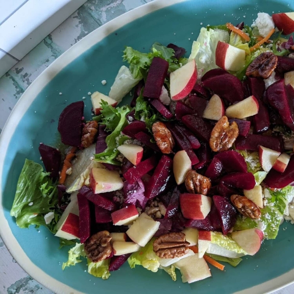 Beet Salad with Goat Cheese