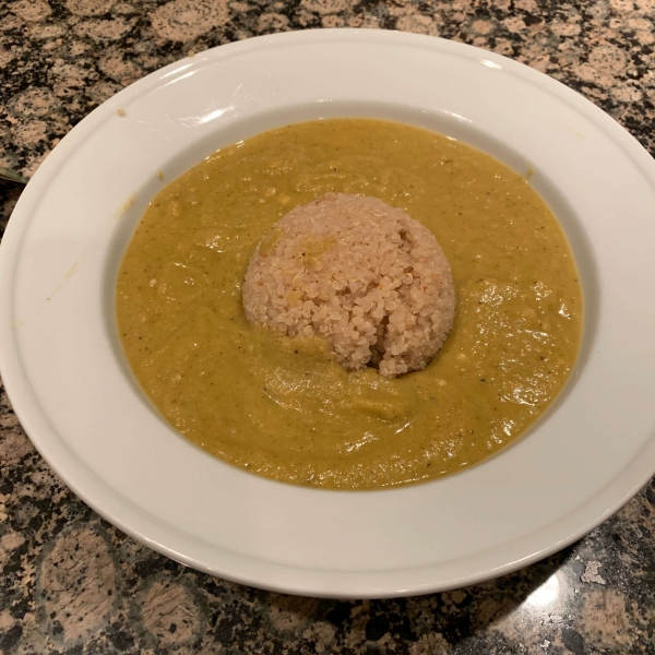 Cream of Broccoli Soup with Quinoa
