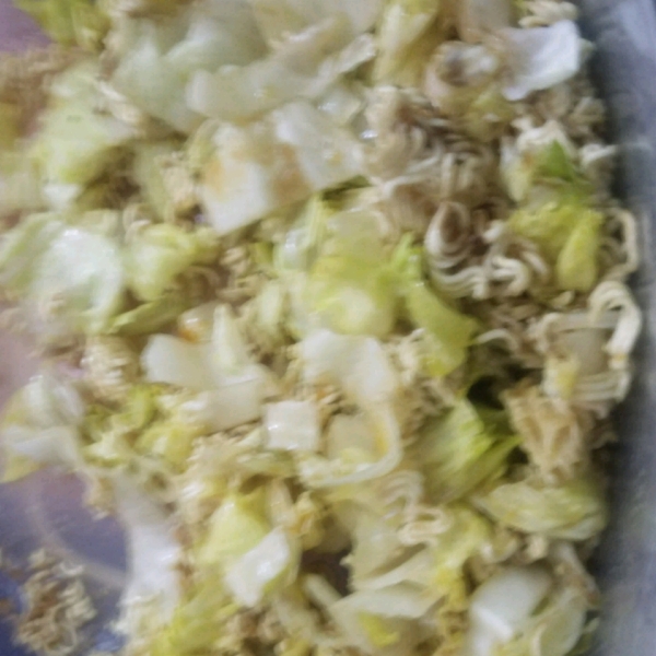 Ramen Cabbage Salad