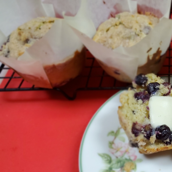 Streusel Topped Blueberry Muffins