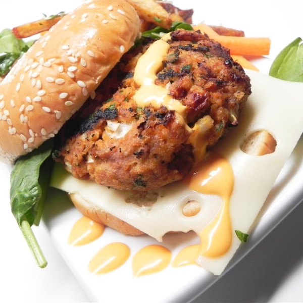 Actually Delicious Buffalo Turkey Burgers