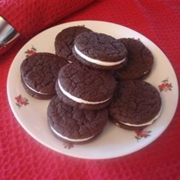 Homemade Chocolate Sandwich Cookies