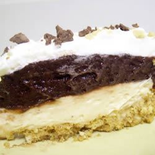 Chocolaty Peanutty Pie