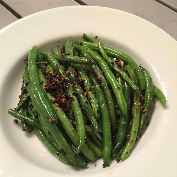Spicy Indian Green Beans, Gujarati Style