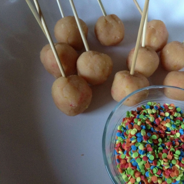 Lemon Cake Pops from Scratch