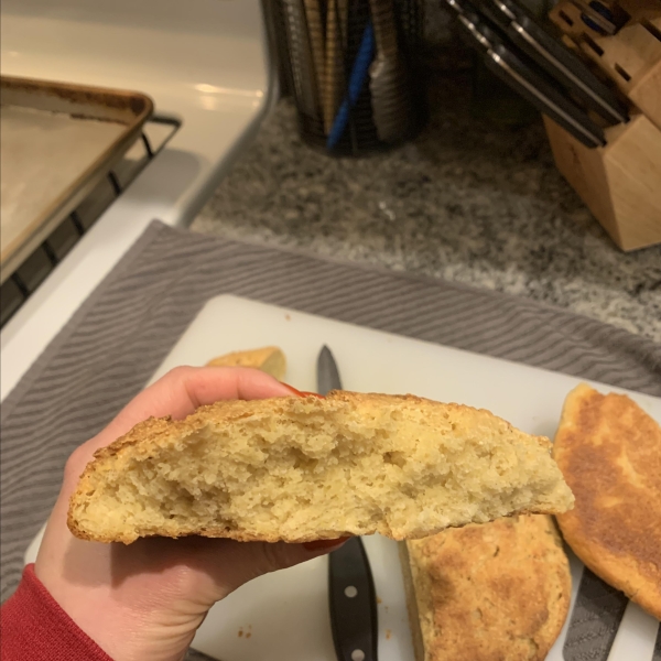 Broa (Portuguese Cornbread)