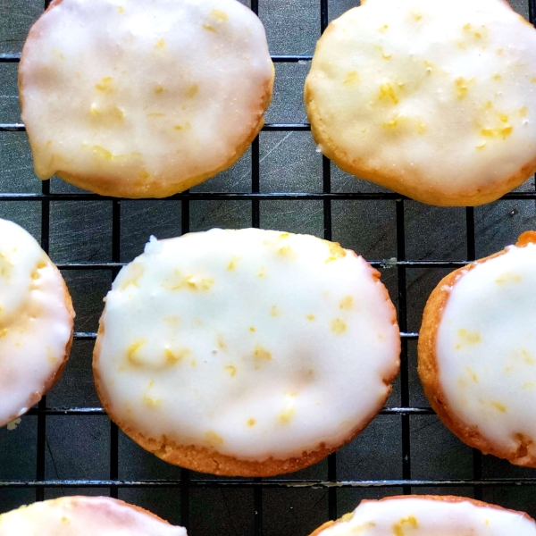 Air Fryer Lemon Freezer Cookies