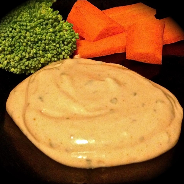 Russian Style Creamy Salad Dressing