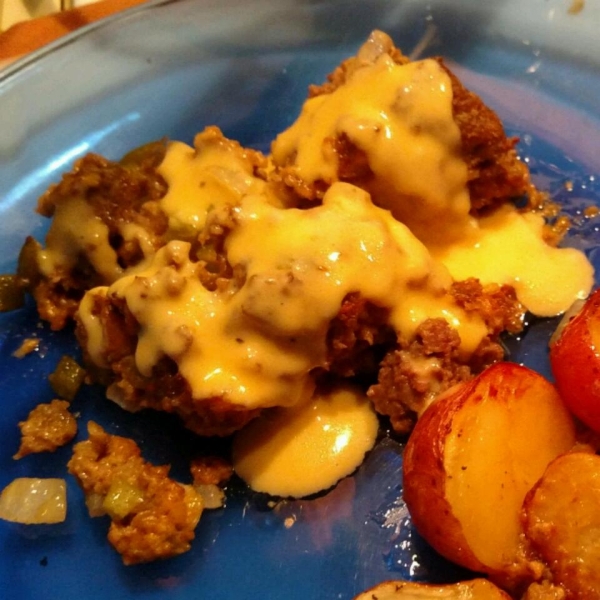 Cheeseburger Meatloaf with Mushroom Sauce