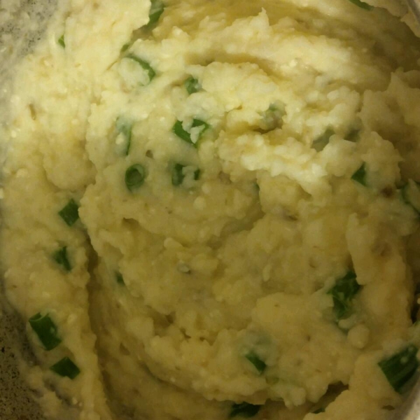 Tangy Feta Mashed Potatoes