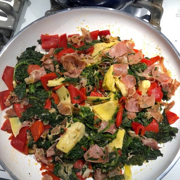 Colorful Spinach and Prosciutto Side