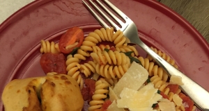 Tomato, Spinach, and Cheese Pasta