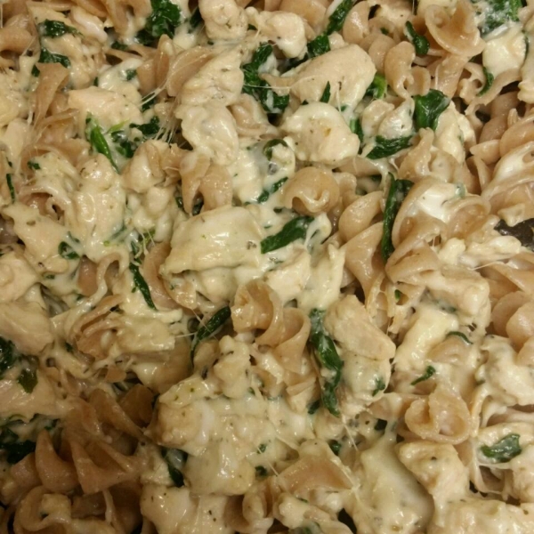 Tomato, Spinach, and Cheese Pasta