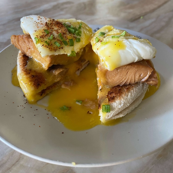 Eggs Benedict with Salmon