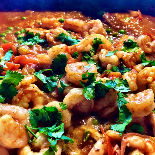 Authentic and Easy Shrimp Curry