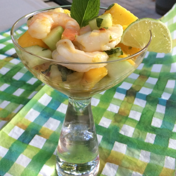 Mango Shrimp Salad