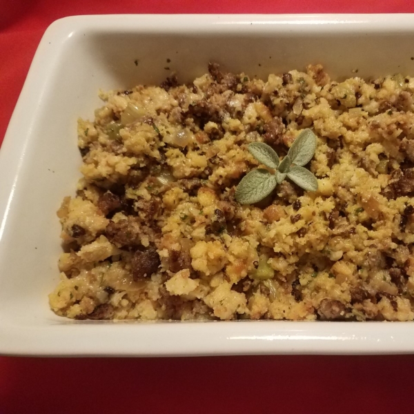 Sweet and Savory Sausage Cornbread Stuffing