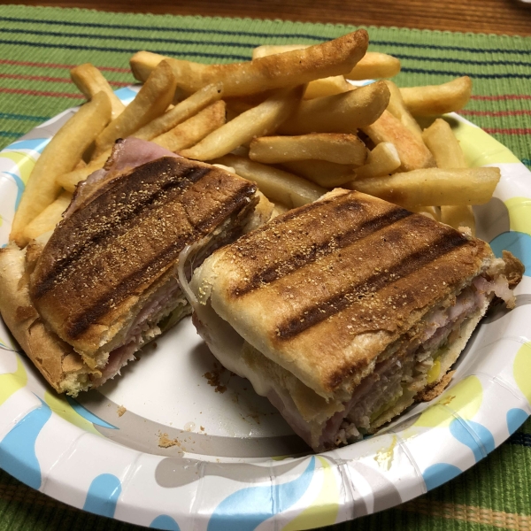 Classic Cuban Midnight (Medianoche) Sandwich